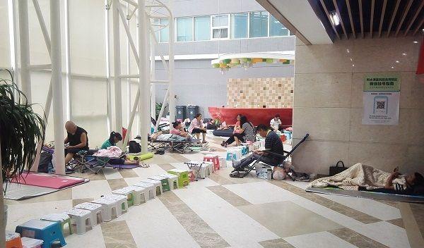 国家希望孕妇到社区办理